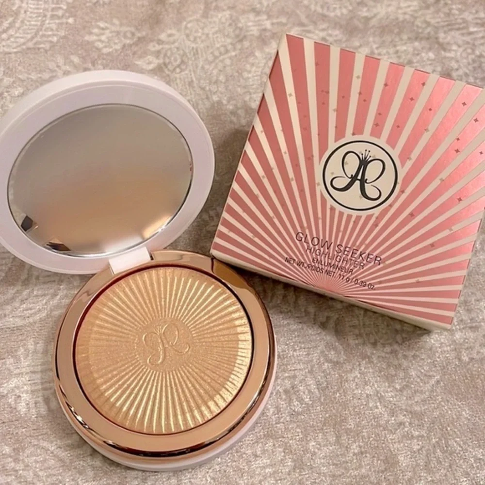 Brand New Anastasia Beverly Hills Glow Seeker Highlighter Sun Idol Illuminator